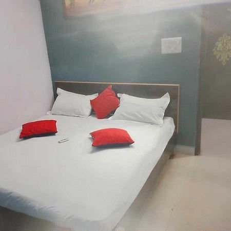 Hotel O Rl Residency Ghaziabad Exterior foto